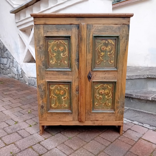 Piccola credenza Cod. 3302