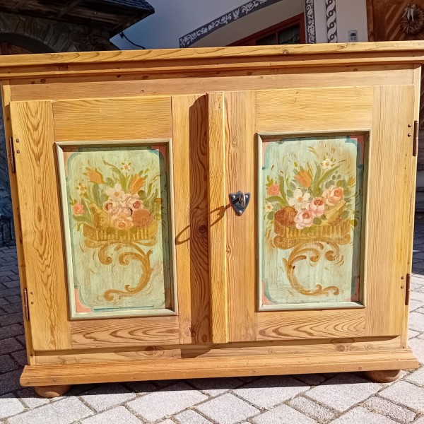 Credenza a due ante Cod. 3276