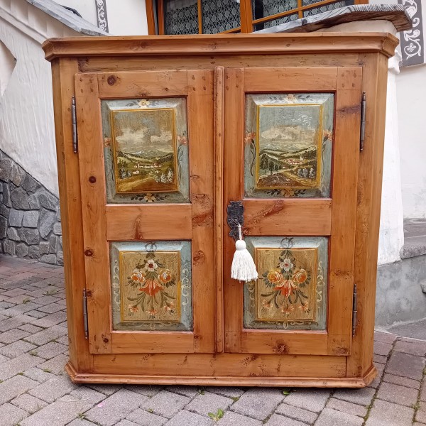 Credenza dipinta Cod. 3311
